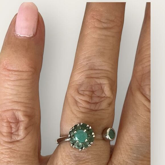 Genuine Socoto emerald ring adjustable size - Picture 1 of 8